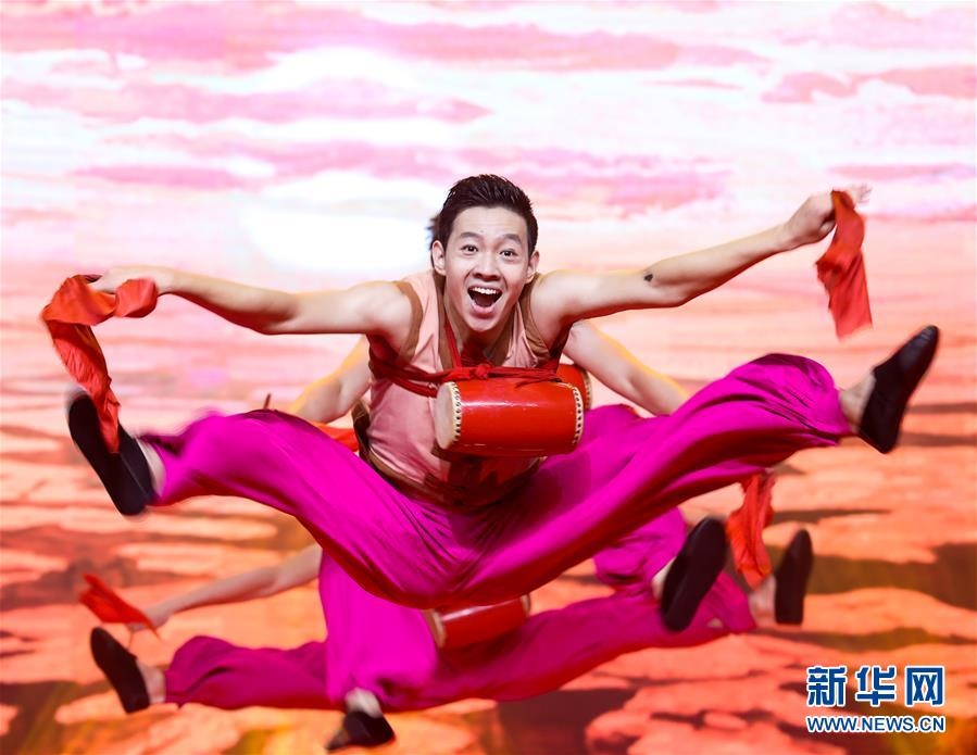 （文化）（3）中国残疾人艺术团公益慰问演出献艺宁夏西吉